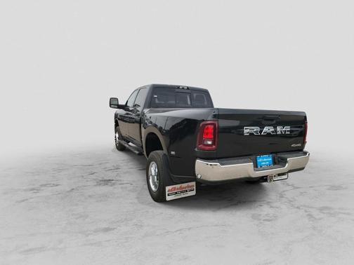 Diamond Black 2026 RAM 3500 Tradesman