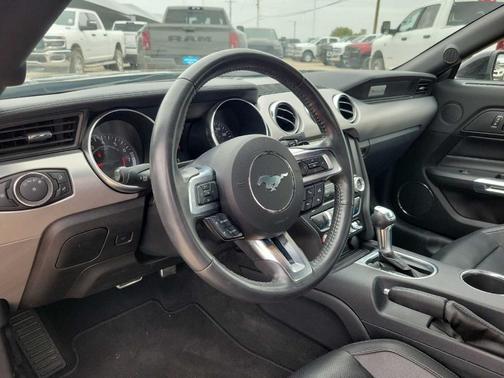 2021 Ford Mustang EcoBoost Premium
