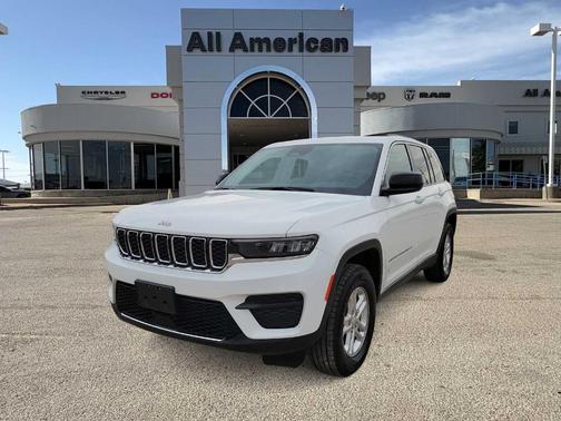 2023 Jeep Grand Cherokee Laredo