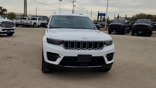 2023 Jeep Grand Cherokee Laredo
