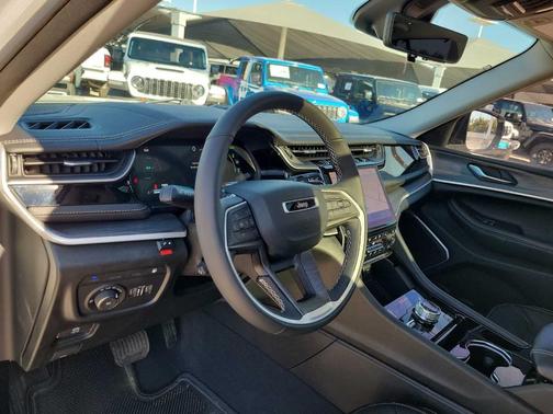 2022 Jeep Grand Cherokee 4xe Base
