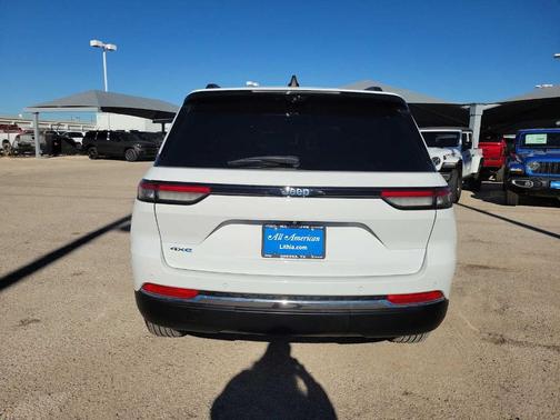 2022 Jeep Grand Cherokee 4xe Base