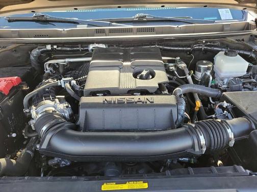 2024 Nissan Frontier SV