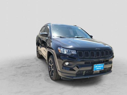 Diamond Black 2026 Jeep Compass Latitude