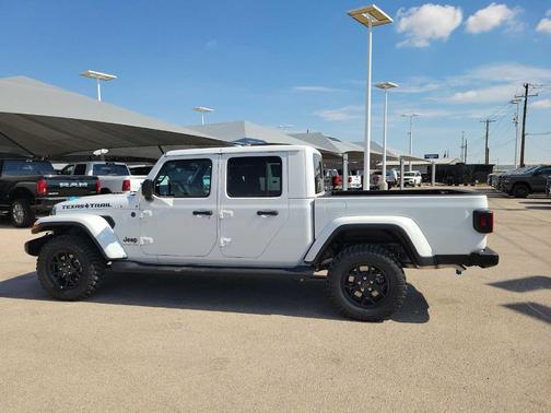 2025 Jeep Gladiator Texas Trail
