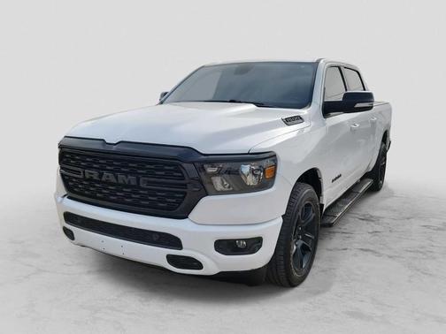 Bright White Clearcoat 2022 RAM 1500 Big Horn
