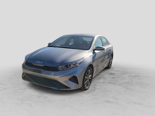 Steel Gray 2024 Kia Forte LXS