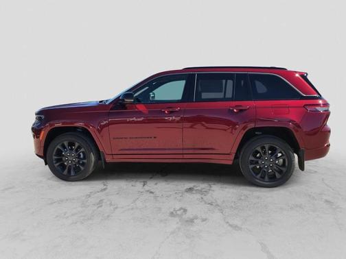 Velvet Red Pearlcoat 2026 Jeep Grand Cherokee Limited