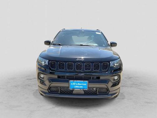 Diamond Black 2026 Jeep Compass Latitude