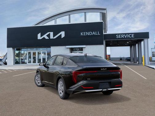 2025 Kia K4 LX