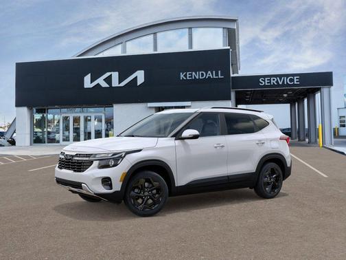 Snow White Pearl 2026 Kia Seltos EX