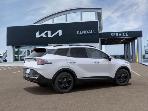 White Pearl 2026 Kia Sportage X-Line