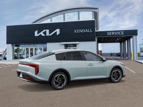 2025 Kia K4 EX