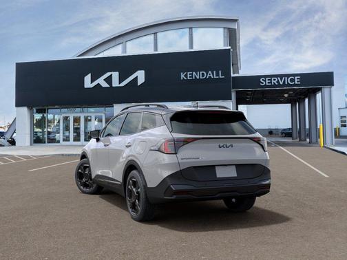 Ebony 2027 Kia Sportage S
