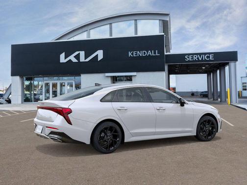 Snow White Pearl 2026 Kia K5 GT-Line AWD