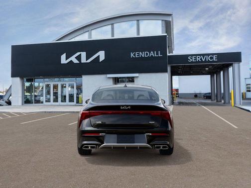 Aurora Black Pearl 2026 Kia K5 GT