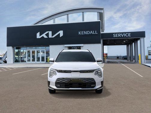 Snow White Pearl 2026 Kia Niro EV Wave