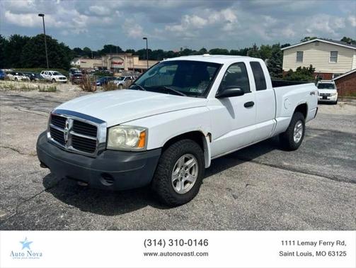 2006 Dodge Dakota ST Club Cab