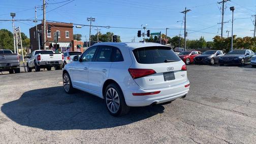 2016 Audi Q5 hybrid 2.0T Prestige