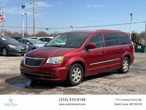 2011 Chrysler Town & Country Touring