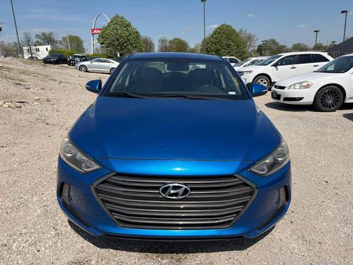 2017 Hyundai ELANTRA Limited
