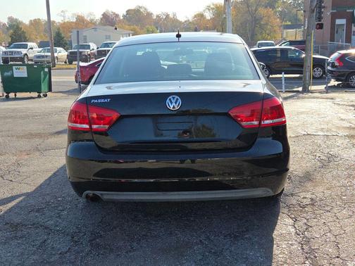 2012 Volkswagen Passat 2.5 S