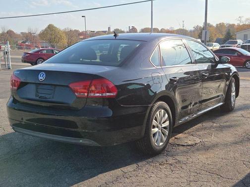 2012 Volkswagen Passat 2.5 S