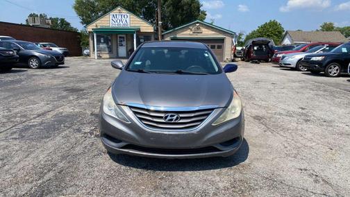 2011 Hyundai SONATA GLS
