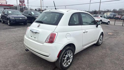 Bianco (White) 2015 FIAT 500 Pop