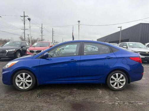 2014 Hyundai Accent SE