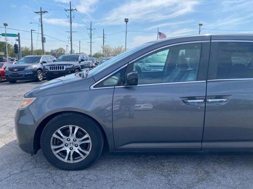 Polished Metal Metallic 2012 Honda Odyssey EX-L