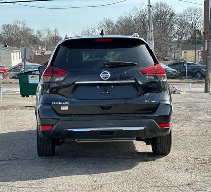 2018 Nissan Rogue SL