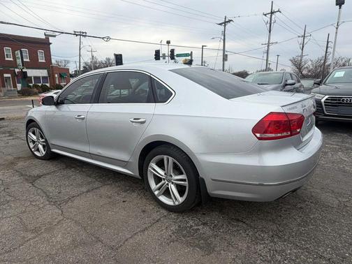 2014 Volkswagen Passat 2.0L TDI DSG SEL Premium