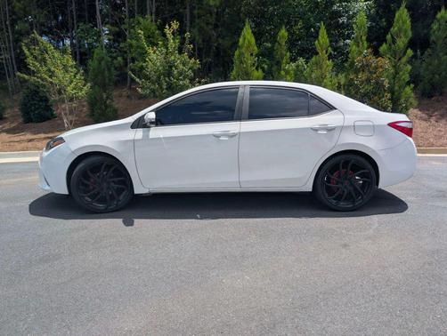 2016 Toyota Corolla LE Plus