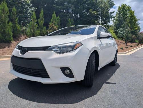 2016 Toyota Corolla LE Plus