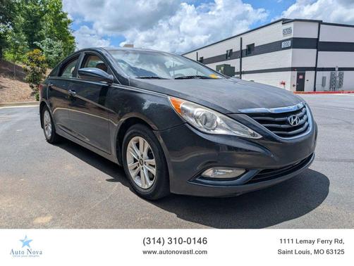 2013 Hyundai SONATA GLS