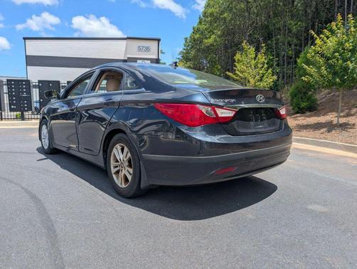 2013 Hyundai SONATA GLS