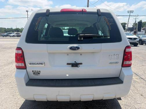 White Suede Clearcoat 2009 Ford Escape XLS