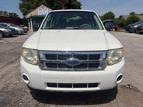White Suede Clearcoat 2009 Ford Escape XLS
