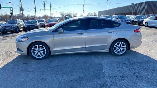 2015 Ford Fusion SE