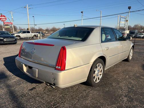 2009 Cadillac DTS 1SA