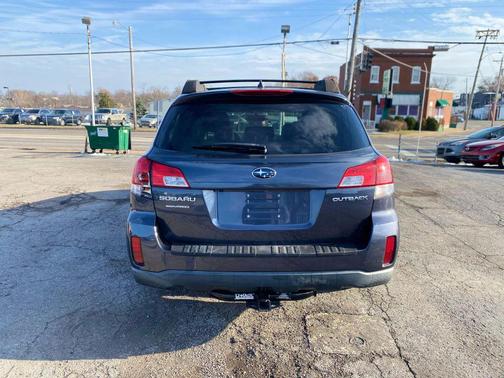 2013 Subaru Outback 2.5i Limited