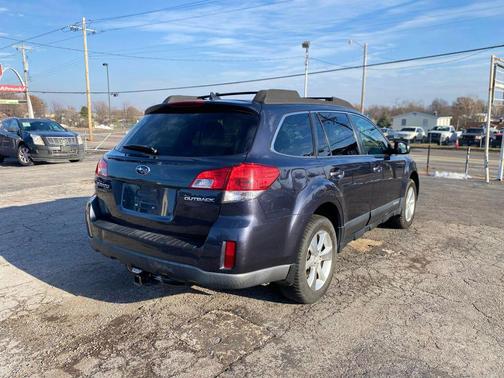 2013 Subaru Outback 2.5i Limited