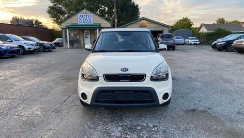 2013 Kia Soul Base