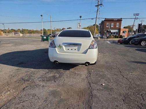 2012 Nissan Altima 2.5 S