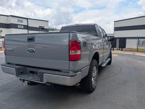 2005 Ford F-150 XLT