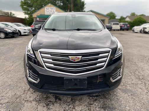 Stellar Black Metallic 2017 Cadillac XT5 Luxury