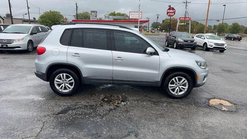 2016 Volkswagen Tiguan S