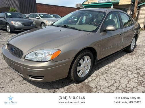 Arizona Beige Clearcoat Metallic 2005 Ford Taurus SEL