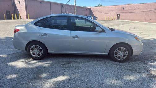 Quicksilver Metallic 2010 Hyundai ELANTRA GLS